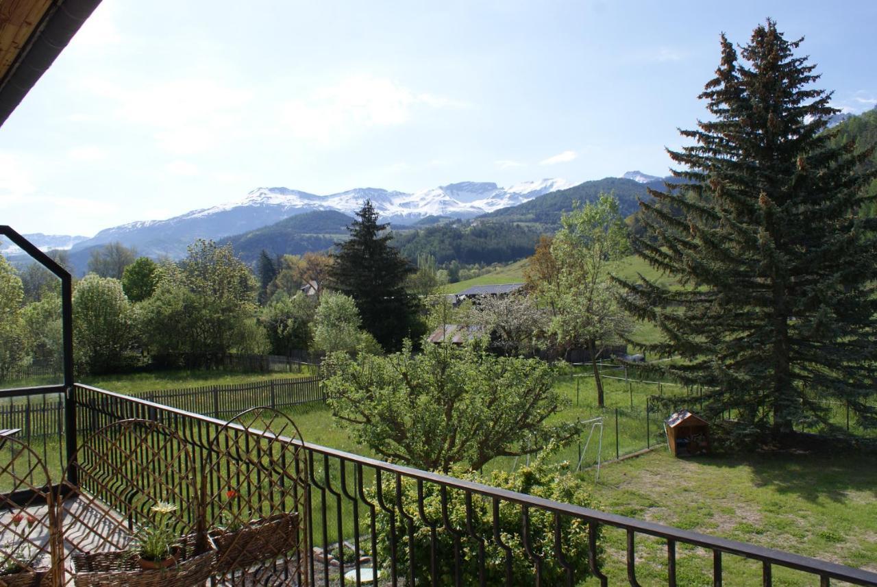Maison d' hôtes Tranquyl Barcelonnette Extérieur photo
